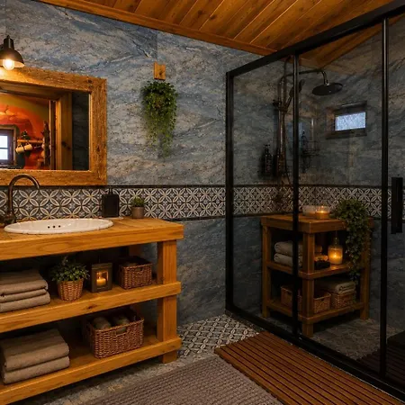 With Nature And Views With Private Pool Sapanca